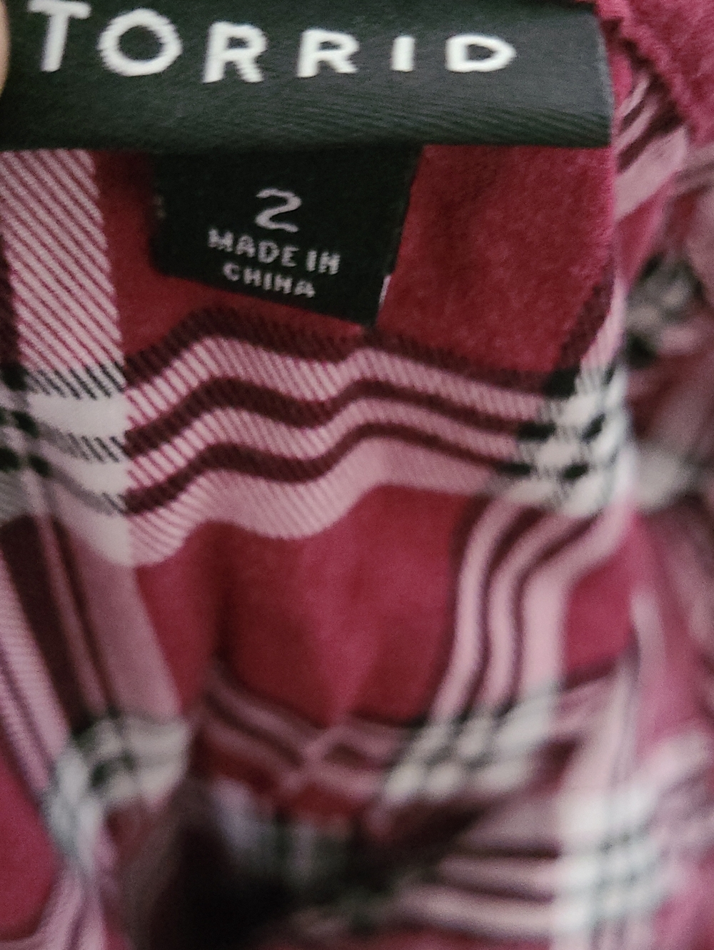 Torrid Plaid Button-Up Shirt in Burgundy and White Size 2 (2x) - Picture 6 of 8